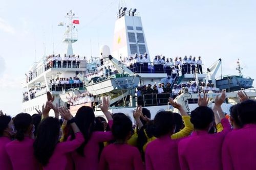 Hương mùa Xuân nơi thềm lục địa