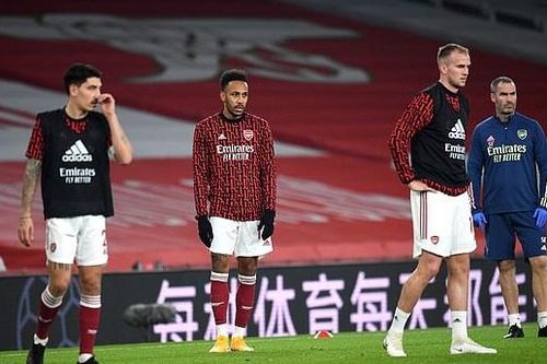 Bảng xếp hạng Ngoại hạng Anh: Arsenal không thắng, kém MU tới 12 điểm