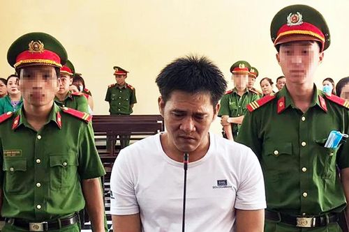 Lãnh án vì đâm... nhầm!