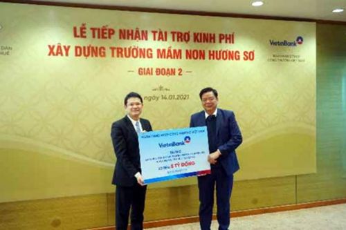 Tiếp nhận 5 tỷ đồng xây trường cho con em vùng tái định cư