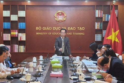 Bộ GD&ĐT xem xét nghiệm thu đề tài dự báo nhu cầu nguồn nhân lực