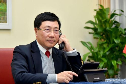 Phó Thủ tướng Phạm Bình Minh điện đàm Cố vấn An ninh quốc gia Hoa Kỳ về việc điều tra chính sách tiền tệ của Việt Nam