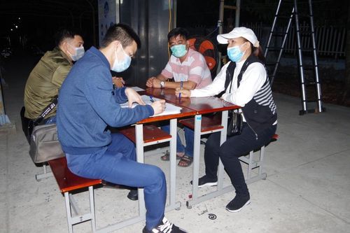 Đầu thú tại khu cách ly tập trung sau gần 10 năm trốn truy nã ở nước ngoài