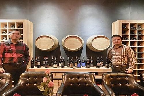 Chọn rượu vang cho bữa ăn Tết Việt