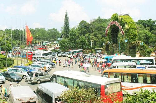 Thành phố 'không đèn giao thông' muốn lắp đèn đỏ