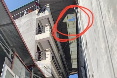 Nam thanh niên 20 tuổi rơi xuống đất tử vong khi lên mái nhà quay video Tik Tok
