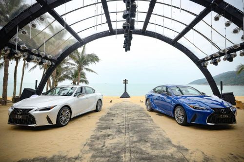Lexus Việt Nam chính thức giới thiệu IS hoàn toàn mới