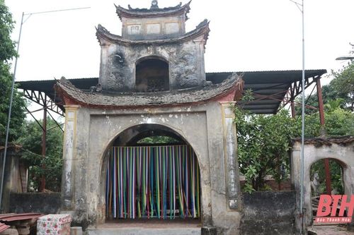 Hổ Bái - đền cổ gắn với ngôi làng nghìn năm tuổi