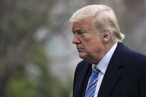 Quê nhà New York cắt đứt quan hệ làm ăn với ông Trump