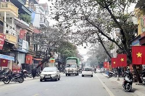 Thị trấn Hạ Hòa phát triển dịch vụ thương mại là mũi nhọn