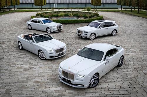 Rolls-Royce đột phá với bộ phận Bespoke trong năm 2020