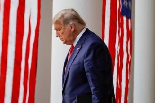 Tổng thống Donald Trump để lại khoản nợ 7.000 tỷ USD