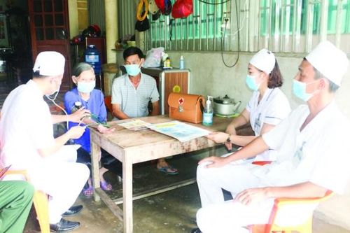 Y tế cơ sở là 'thành lũy' phòng chống COVID -19