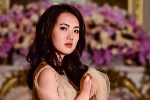 Con gái CEO Huawei bị chế nhạo vì khoe gia nhập showbiz