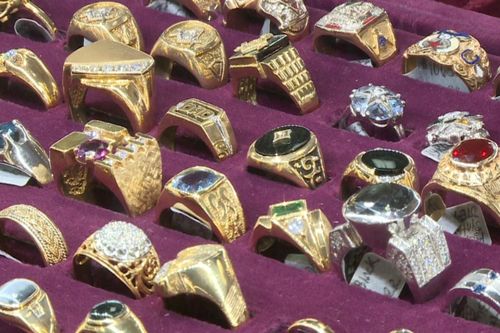 Những lỗi trang phục khiến bạn trông kém tinh tế