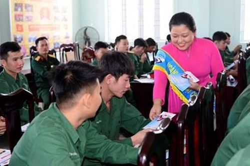 Khánh Hòa tiễn quân nhân hoàn thành nghĩa vụ quân sự trở về địa phương