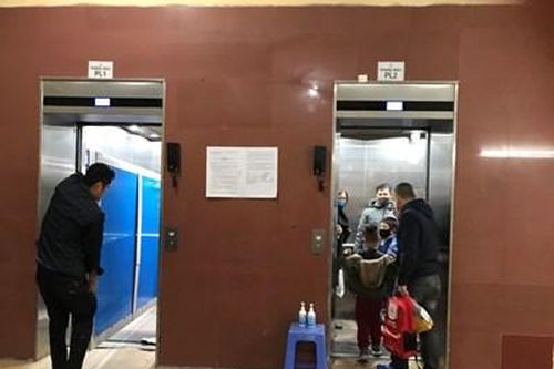 Bảo đảm an toàn khi sử dụng thang máy