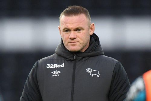 Ngôi sao Wayne Rooney treo giày, chính thức làm HLV