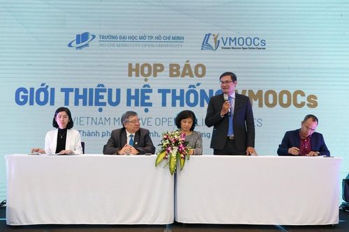 Ra mắt hệ thống học trực tuyến miễn phí cho cộng đồng
