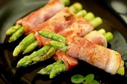 10 phút xong ngay món ba chỉ cuộn măng tây thơm ngon