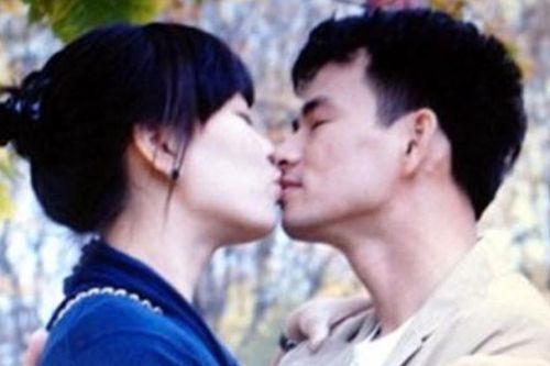 Vợ Xuân Bắc có động thái bất ngờ với chồng, trái ngược hoàn toàn với tuyên bố chắc nịch 4 năm trước