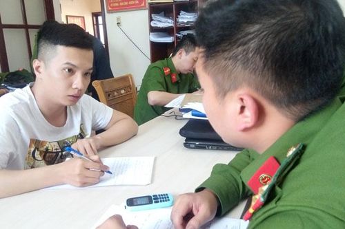 Tạm giữ 3 đối tượng cho vay với lãi suất lên đến 869%/tháng