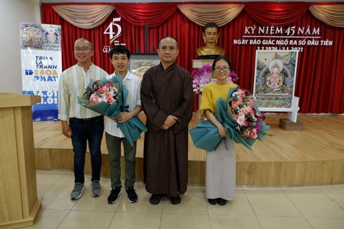Khai mạc triển lãm mỹ thuật 'Đạo và Phật' tại Báo Giác Ngộ