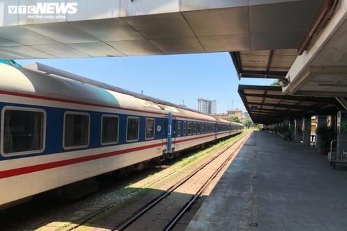 Phó Thủ tướng yêu cầu tái cơ cấu đường sắt