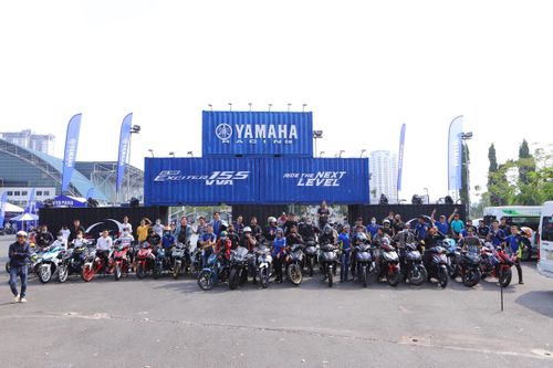 Hàng trăm tay lái Winner X, Satria, Sonic đổ xô tới lái thử Exciter 155 VVA