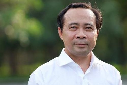 Đại học Quốc gia thành phố Hồ Chí Minh có tân Giám đốc 47 tuổi