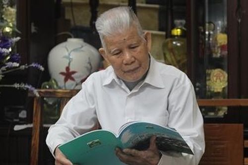 Dưới những tầng xanh…