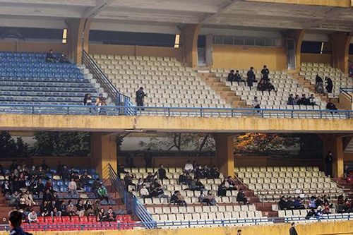 CĐV chê giá vé trận Viettel gặp Hải Phòng cao