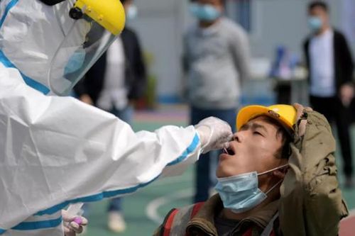 Trung Quốc tiết lộ lý do bùng phát dịch nhiều nơi, 13 người Israel bị liệt mặt sau tiêm vaccine Covid-19