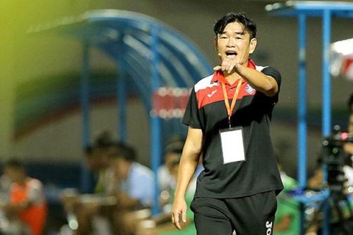 HLV Phan Thanh Hùng ghi nhận cống hiến của Tiến Linh