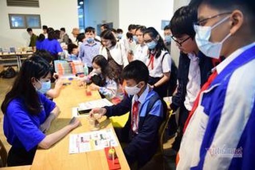 Gần 3.000 học sinh, sinh viên tham gia Ngày hội Toán học tại TP.HCM