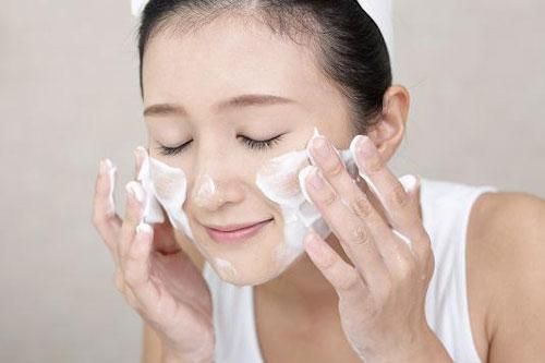 Nguyên tắc khi rửa mặt để có làn da đẹp