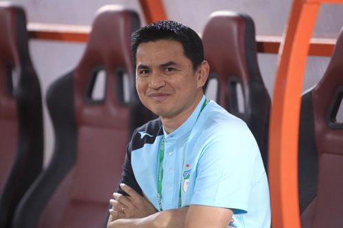 Nụ cười nhạt của Kiatisak trong ngày HAGL 'đen đủi' thua Sài Gòn FC