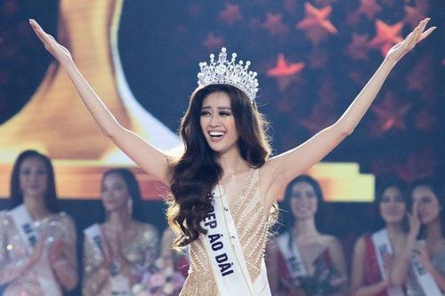 'Hoa hậu Hoàn vũ Việt Nam 2021' gây 'sốc' vì chấp nhận thí sinh chuyển giới