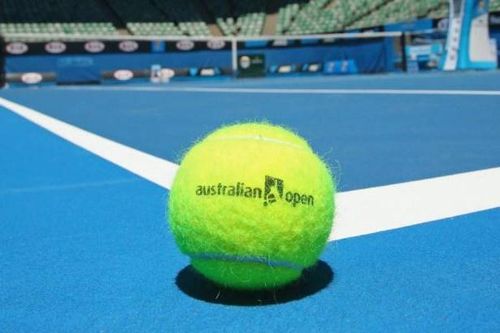Australian Open điêu đứng vì dịch bệnh