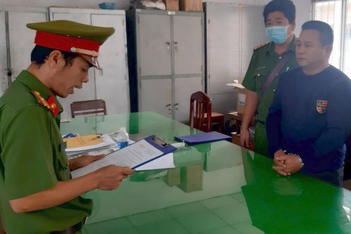Nổ súng bắn người sau mâu thuẫn ở sới bạc