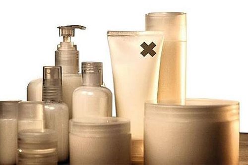 Thu hồi toàn quốc 2 lô mỹ phẩm vi phạm quy định