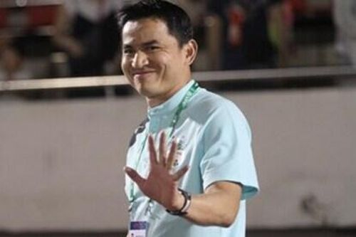 Để thua trận mở màn, HLV Kiatisak tuyên bố 'về sân nhà làm lại'