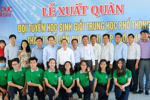 Cần Thơ: 30 học sinh đạt giải tại kỳ thi chọn học sinh giỏi THPT Quốc gia