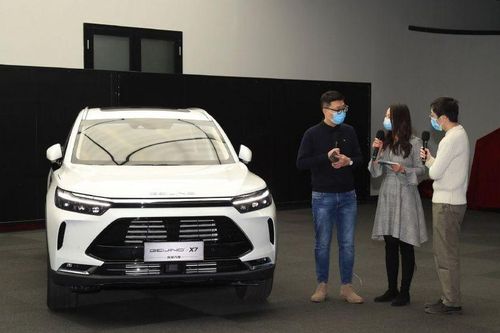 Xuất khẩu ngày 16-18/1: Lần đầu xế hộp Trung Quốc khan hàng tại Việt Nam; cước phí xuất khẩu cao kỷ lục, doanh nghiệp 'khóc ròng'