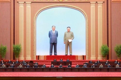 Tình hình kinh tế không khả quan, Quốc hội Triều Tiên họp gấp, Nội các thay đổi lớn