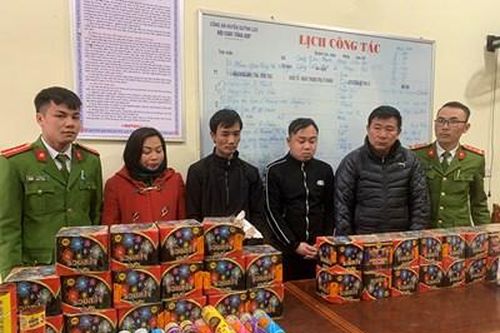 Liên tiếp phát hiện các vụ vận chuyển, mua bán pháo nổ với số lượng lớn