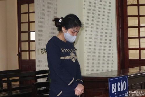 Giọt nước mắt cay đắng của nữ nhân viên thẩm mỹ viện vận chuyển ma túy cho bồ già