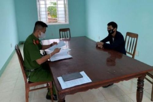 Bạn gái bị bắt vì mua bán ma túy, thanh niên bị phát hiện từng nhiều lần giao cấu với trẻ chưa đủ tuổi