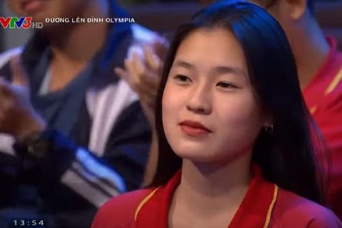 Khoảnh khắc nữ sinh đốn tim cư dân mạng khi xuất hiện trên khán đài 'Đường lên đỉnh Olympia'