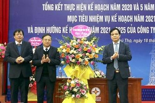 Công ty Điện lực Phú Thọ triển khai nhiệm vụ năm 2021